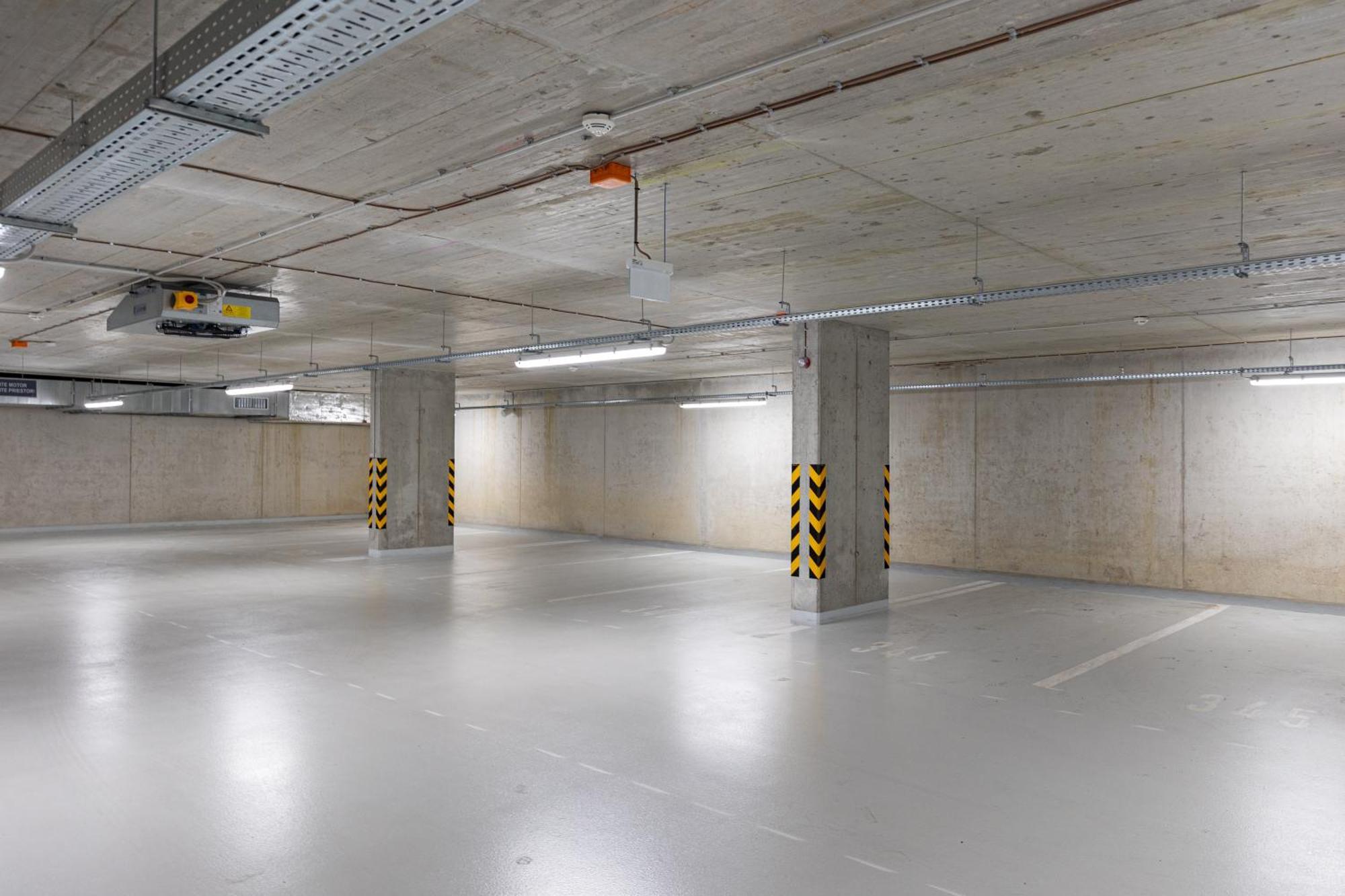 Bnb Slovakia Guthaus 64D Bratislava Exterior foto
