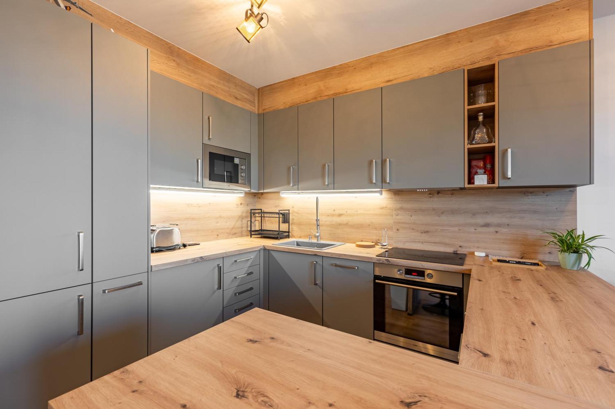 Bnb Slovakia Guthaus 64D Bratislava Exterior foto