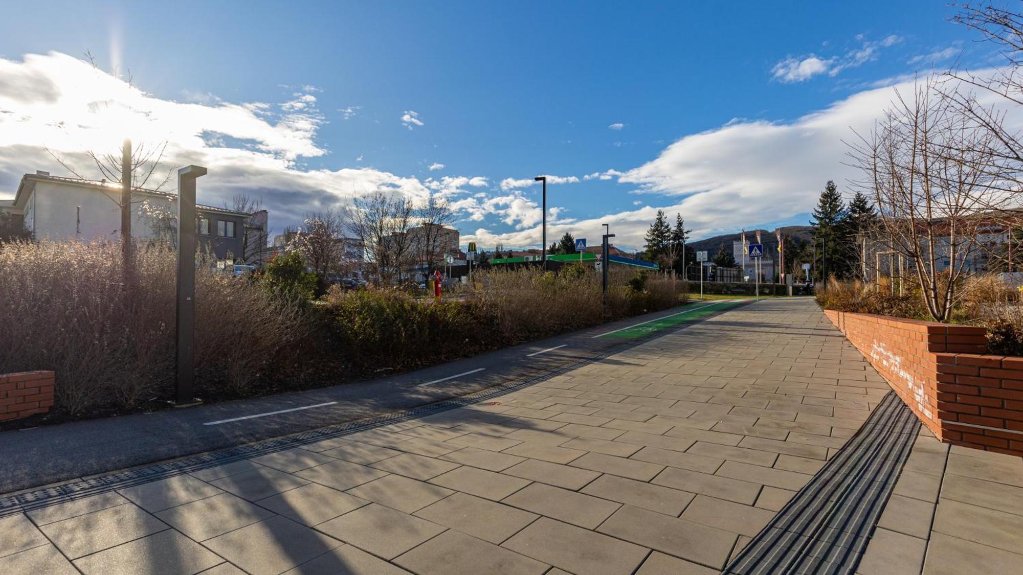 Bnb Slovakia Guthaus 64D Bratislava Exterior foto